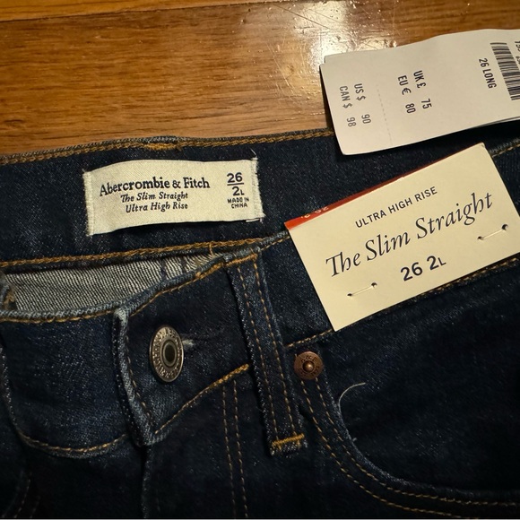 Abercrombie Slim straight high waisted jeans in 26L/ 2L - Picture 1 of 5